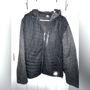 New Balance puffer fleece full zip jacket. Size L. Never worn.